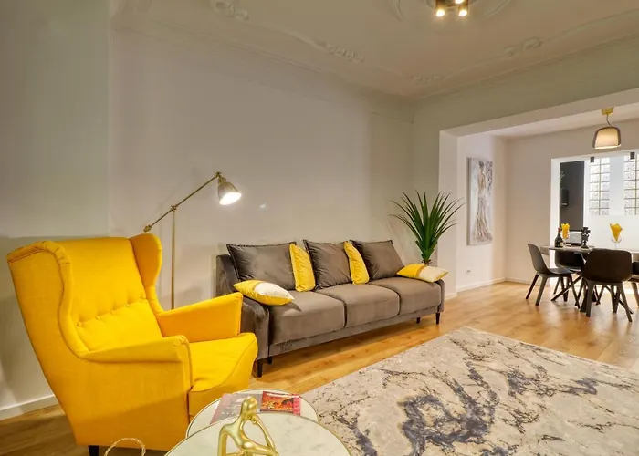 Historical Center By 4el * Bukarest