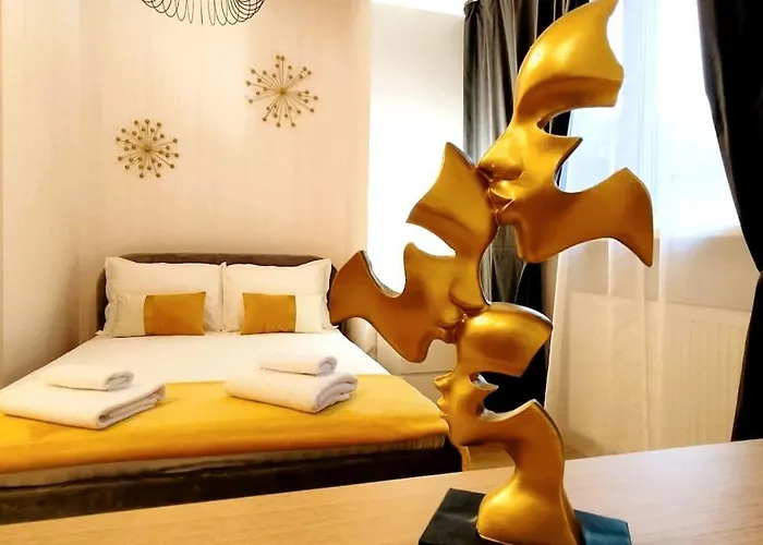 Historical Center By 4el * Bukarest