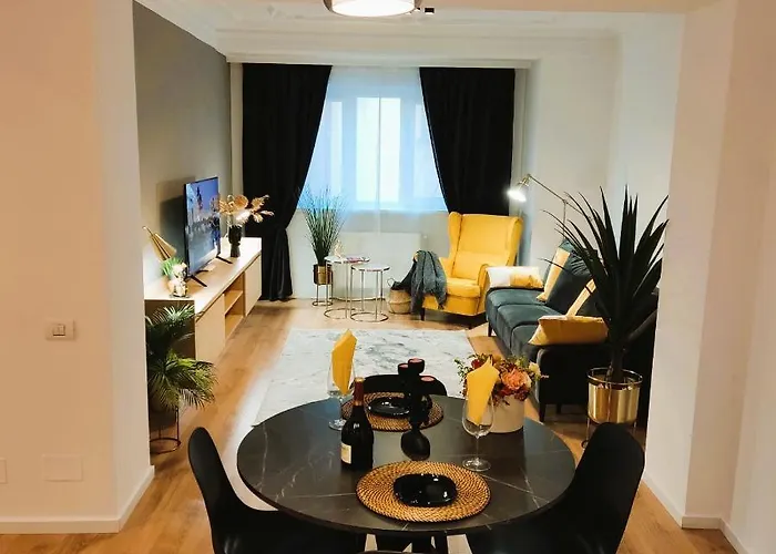 Apartment Historical Center By 4el *
